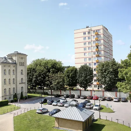 Dom Muzyka Lägenhetshotell 4*