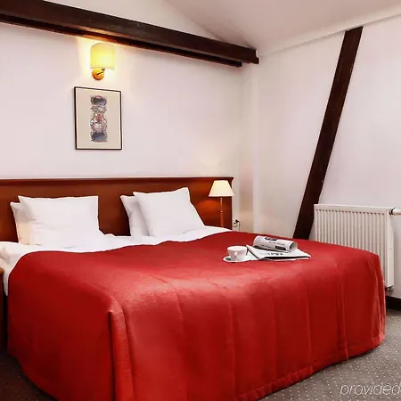 Dom Muzyka Lägenhetshotell 4*