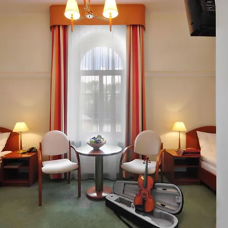 Lägenhetshotell Dom Muzyka 4*